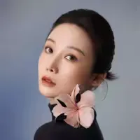 李里